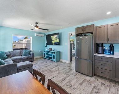 14067 Marguerite Drive - Photo Thumbnail 6