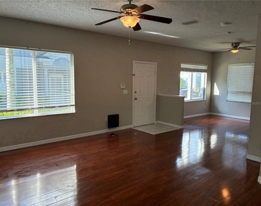 18143 Paradise Point Drive - Photo Thumbnail 4