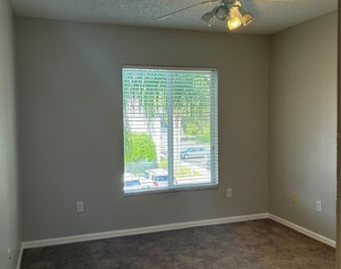 18143 Paradise Point Drive - Photo Thumbnail 21