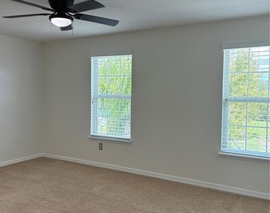 5401 Suncatcher Drive - Photo Thumbnail 19
