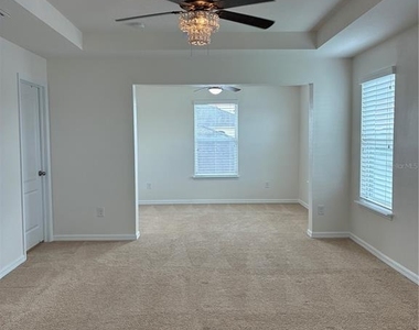 5401 Suncatcher Drive - Photo Thumbnail 29