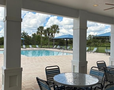5401 Suncatcher Drive - Photo Thumbnail 44