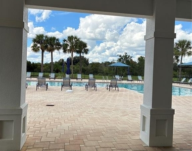 5401 Suncatcher Drive - Photo Thumbnail 43