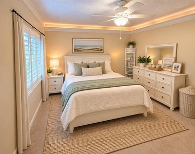 3062 Eastland Boulevard - Photo Thumbnail 13