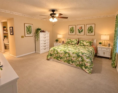 3062 Eastland Boulevard - Photo Thumbnail 5