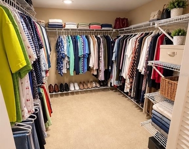 3062 Eastland Boulevard - Photo Thumbnail 11