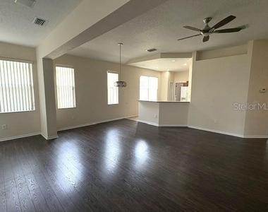 1149 Emerald Dunes Drive - Photo Thumbnail 7