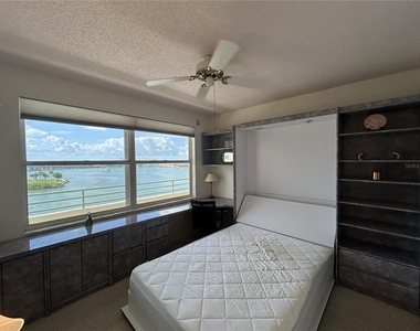 7922 Sailboat Key Boulevard S - Photo Thumbnail 9