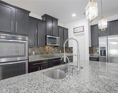 4245 Cypress Glades Lane - Photo Thumbnail 7