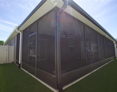 4245 Cypress Glades Lane - Photo Thumbnail 25