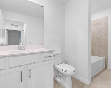 14191 Heritage Landing - Photo Thumbnail 25