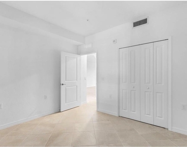 14191 Heritage Landing - Photo Thumbnail 19