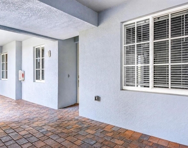 14191 Heritage Landing - Photo Thumbnail 4