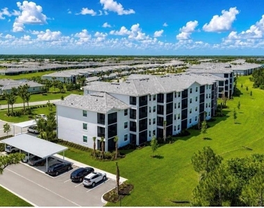 14191 Heritage Landing - Photo Thumbnail 2