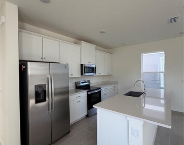 2059 Iorio Street - Photo Thumbnail 11