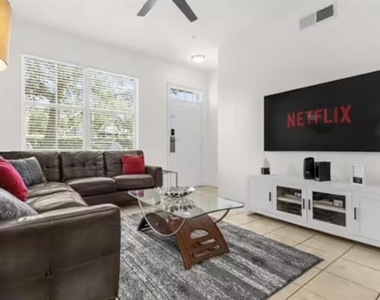 4015 Venetian Bay Drive - Photo Thumbnail 1