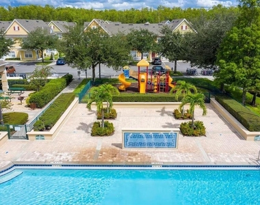 4015 Venetian Bay Drive - Photo Thumbnail 19
