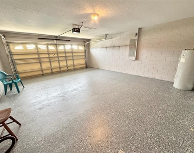 1711 Redfin Way - Photo Thumbnail 21