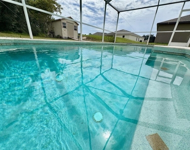 1711 Redfin Way - Photo Thumbnail 22