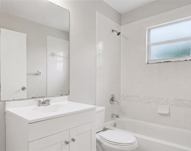 526 Finch Court - Photo Thumbnail 5
