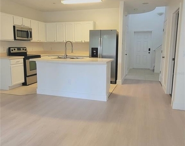 9548 Bacchus Trail - Photo Thumbnail 2