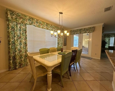 4520 Stella Street - Photo Thumbnail 11