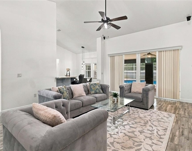 5232 Hammock Circle - Photo Thumbnail 13