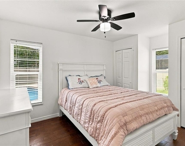 5232 Hammock Circle - Photo Thumbnail 36