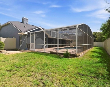 5232 Hammock Circle - Photo Thumbnail 47