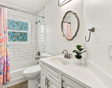 5232 Hammock Circle - Photo Thumbnail 34
