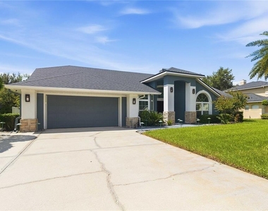 5232 Hammock Circle - Photo Thumbnail 3
