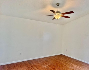 5624 Mandarin Court - Photo Thumbnail 13