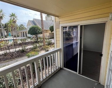 1055 S Hiawassee Road - Photo Thumbnail 12