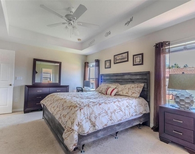 424 Cinnamon Drive - Photo Thumbnail 18