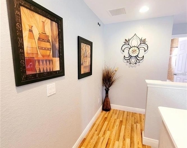 424 Cinnamon Drive - Photo Thumbnail 16