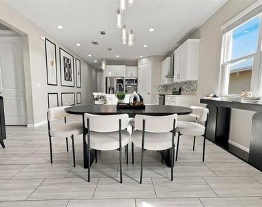 591 Lake Smart Boulevard - Photo Thumbnail 16