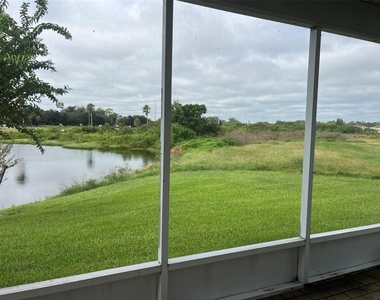 423 Eagle Ridge Drive - Photo Thumbnail 10