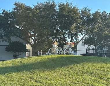 2212 Grand Cayman Court - Photo Thumbnail 15