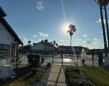 2212 Grand Cayman Court - Photo Thumbnail 18