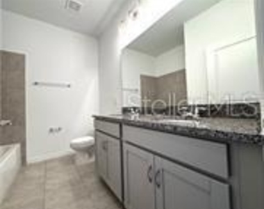 1238 Normandy Drive - Photo Thumbnail 10