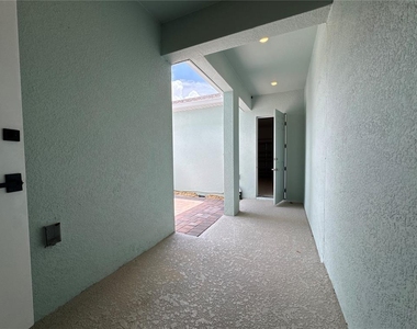 16308 Hamlin Hills Road - Photo Thumbnail 24
