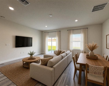 16884 Sw 39th Circle - Photo Thumbnail 5