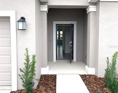 2209 Pocky Way - Photo Thumbnail 1