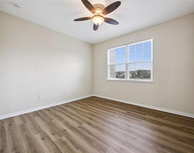 551 Terrace Spring Drive - Photo Thumbnail 19