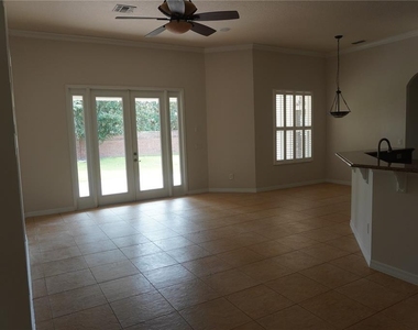 11648 Delwick Drive - Photo Thumbnail 5