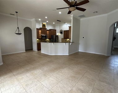 11648 Delwick Drive - Photo Thumbnail 4