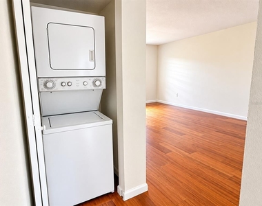715 Wyman Court - Photo Thumbnail 8