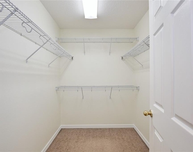 2676 Sweet Magnolia Place - Photo Thumbnail 15
