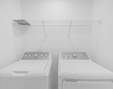 3553 Mayfair Street - Photo Thumbnail 9