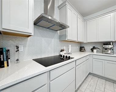 1061 Chasetree Lane - Photo Thumbnail 10